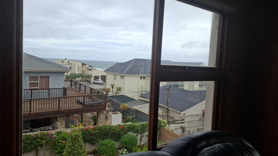 4 Bedroom Property for Sale in Witsand Western Cape